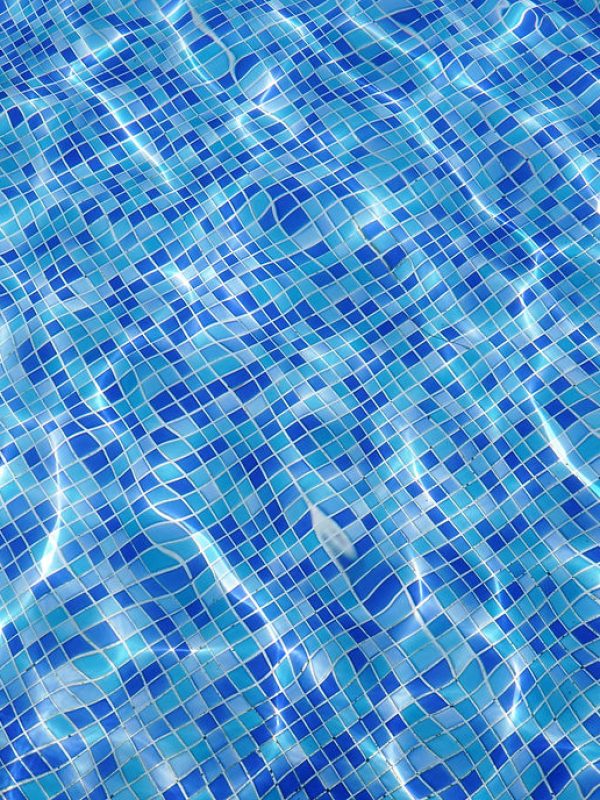 thegraphicman-pool-7711250